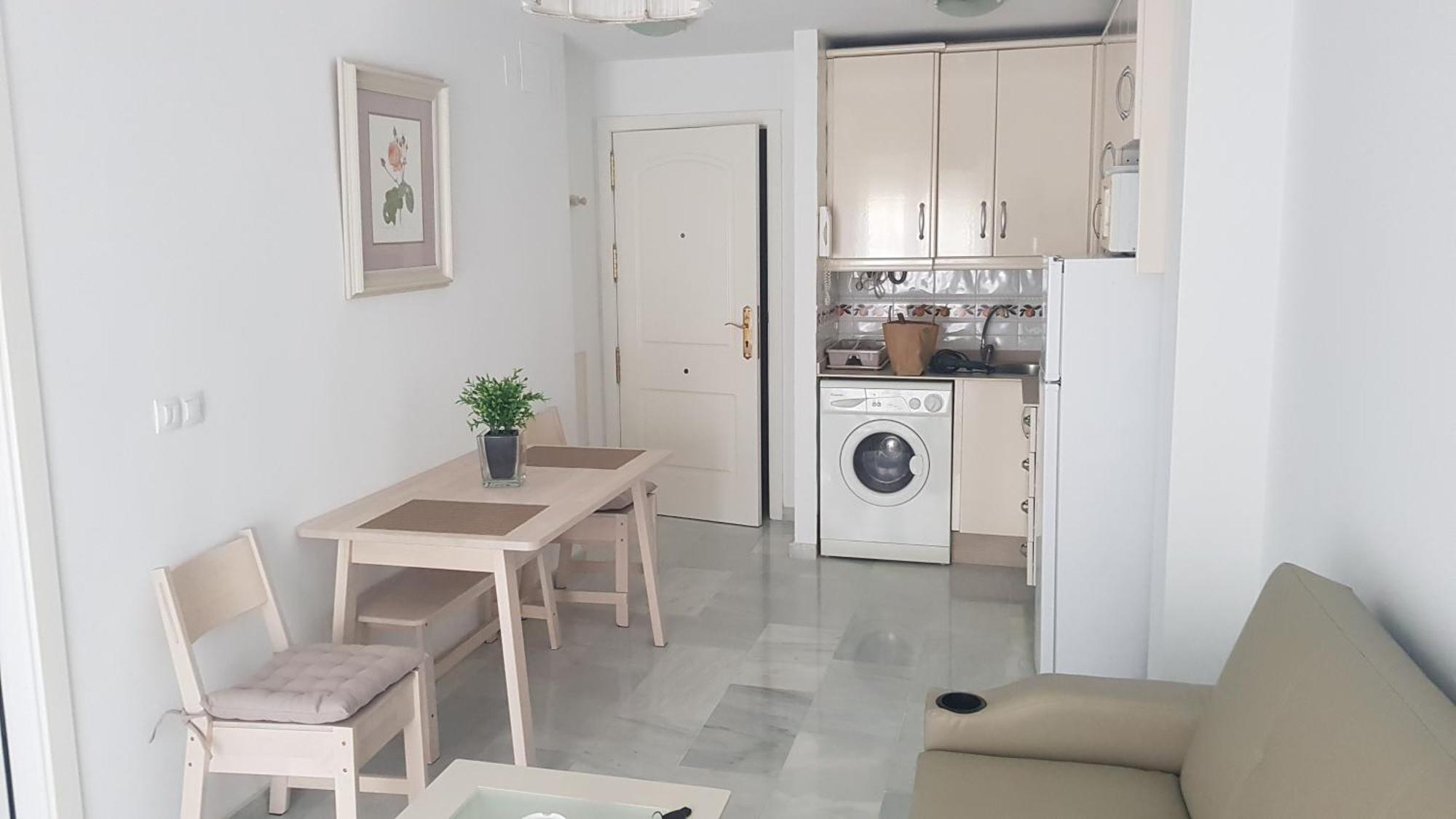 Lope De Vega- Fuengirola Apartment Ruang foto